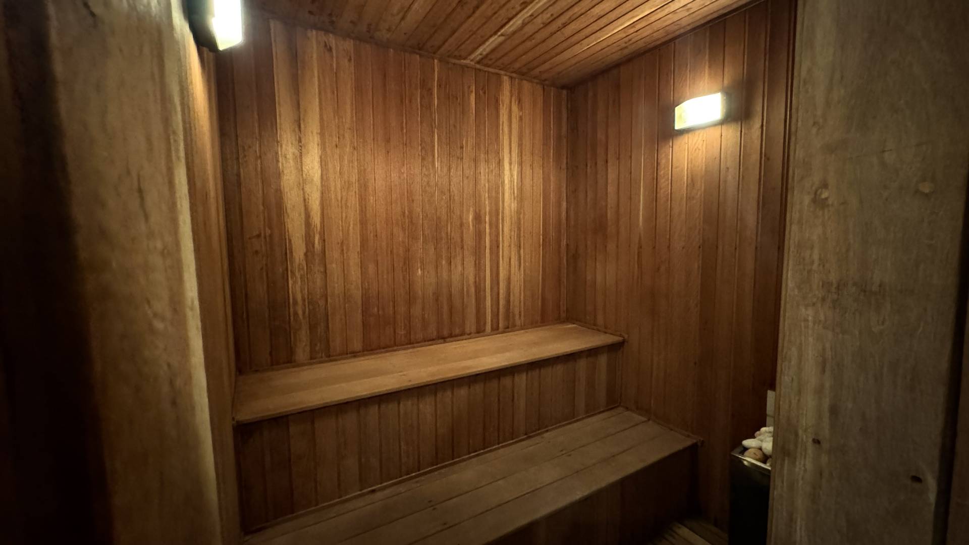 Casa com 6.300m² de terreno privativo - Residencial Tamboré 1