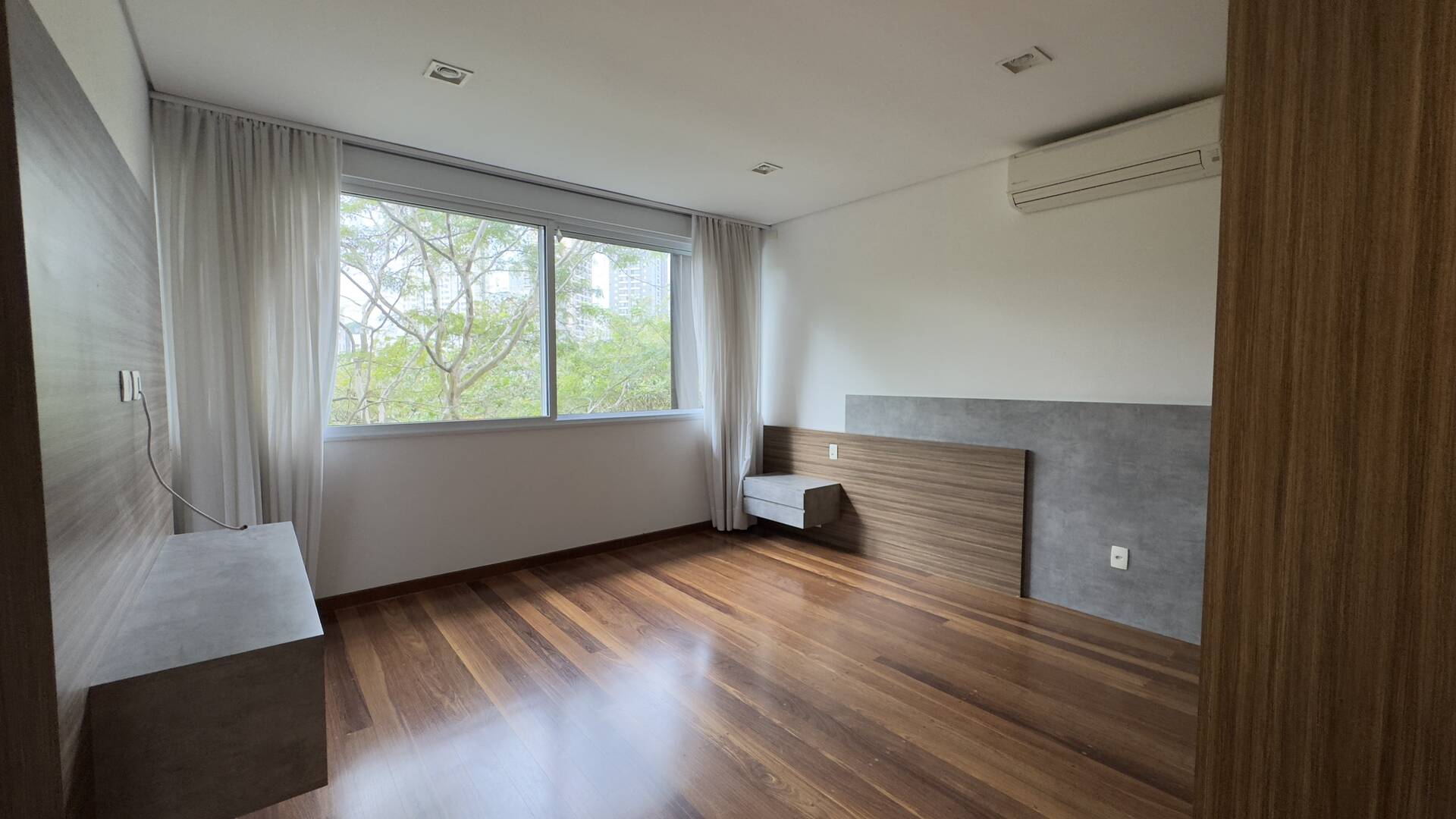 Casa contemporânea sustentável à venda residencial Melville | 4 suítes, elevador e automação