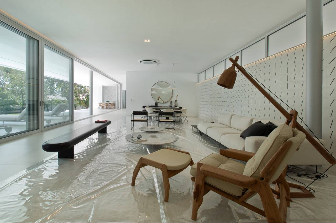 Casa Float à venda em Alphaville | Arquitetura de Sérgio Sampaio