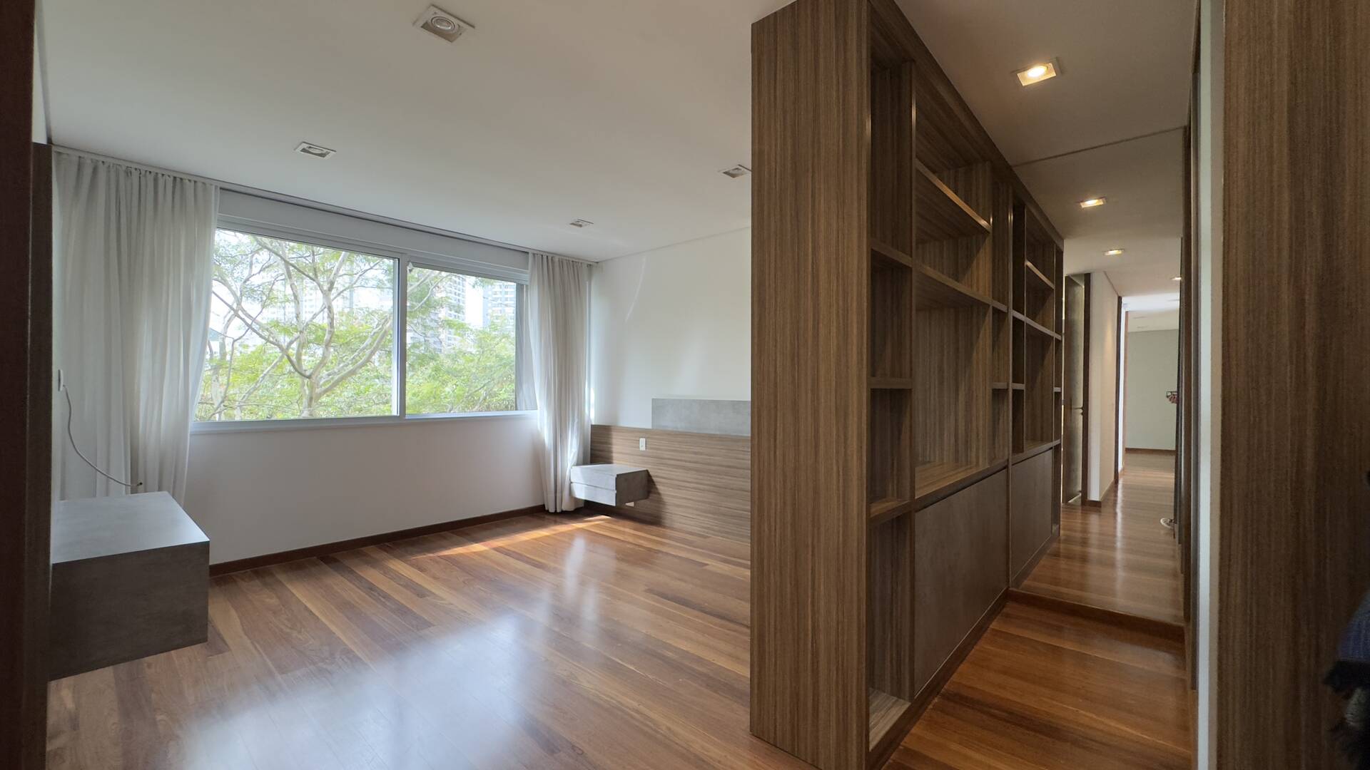 Casa contemporânea sustentável à venda residencial Melville | 4 suítes, elevador e automação