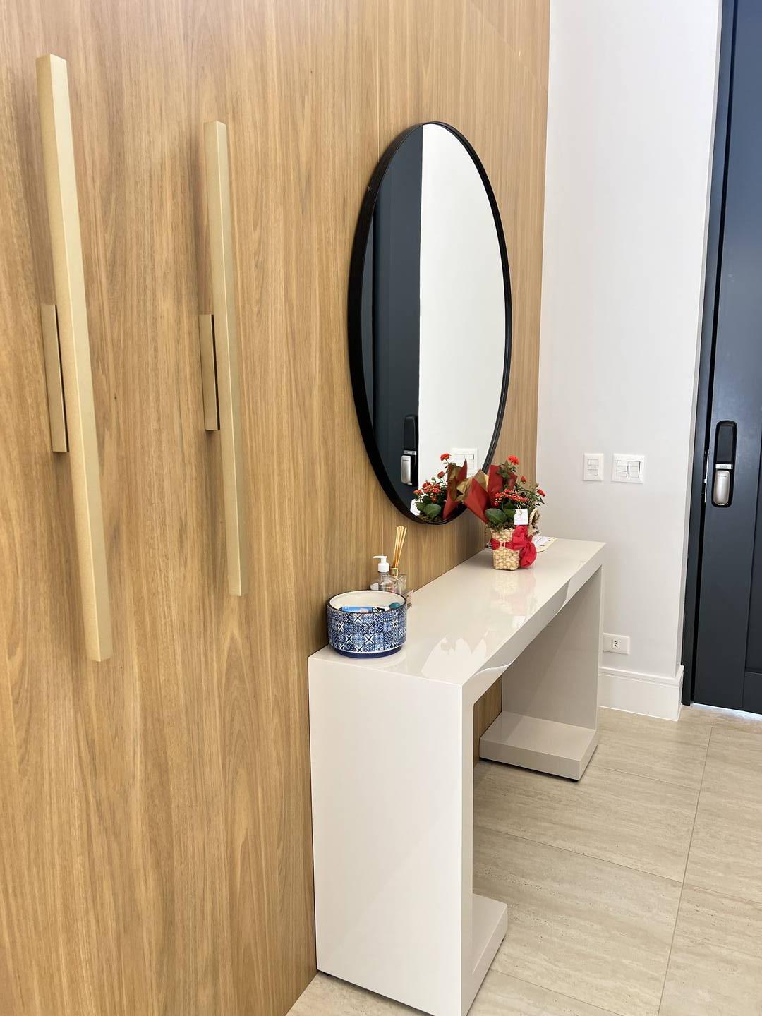 Casa Tamboré 10 mobiliada à venda em Alphaville | 4 suítes, automação e pronta para morar