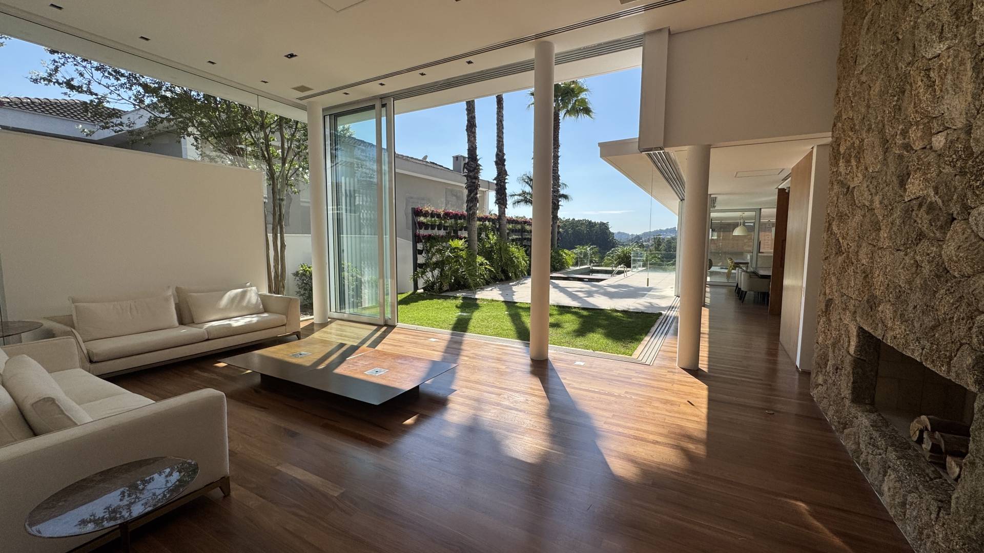 Casa mobiliada para aluguel - Oportunidade!