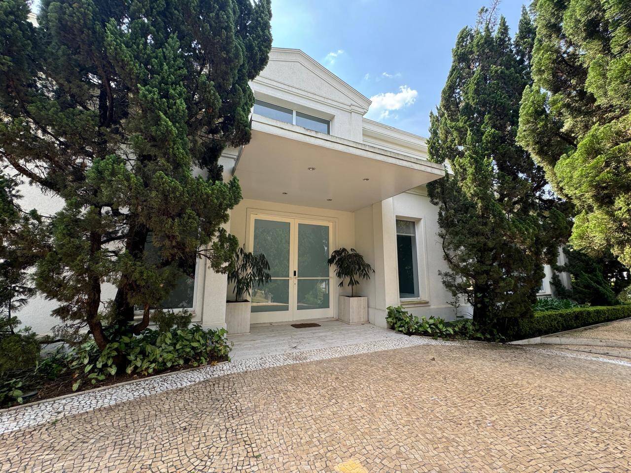 Casa à venda no Residencial Zero com projeto João Armentano e lazer completo