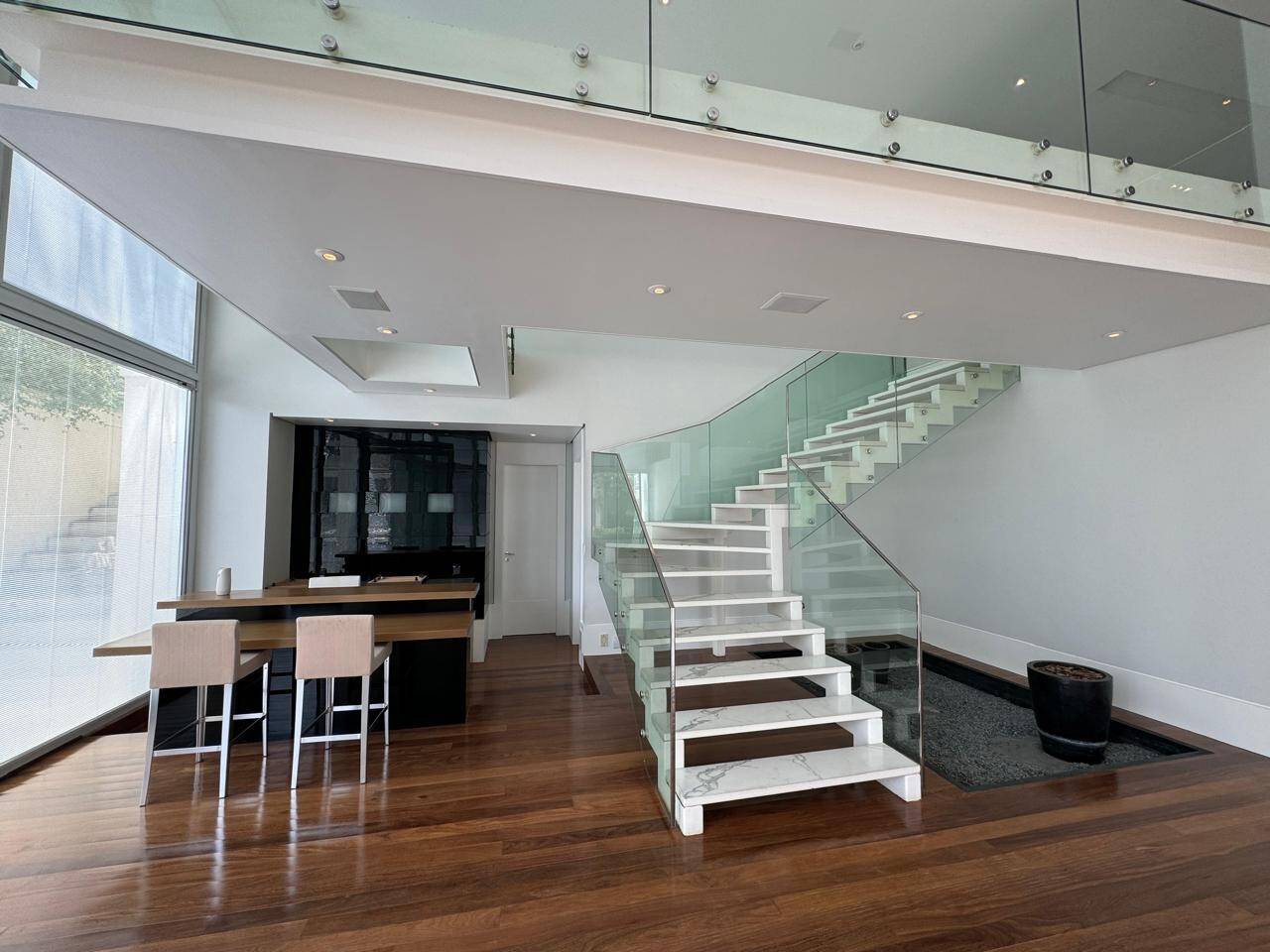 Casa à venda no Residencial Zero com projeto João Armentano e lazer completo
