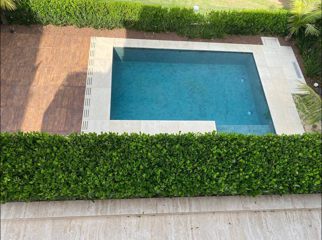 Residência Assinada por Mario Perez no Vila Solaia | 640 m², 4 Suítes e Vista Panorâmica