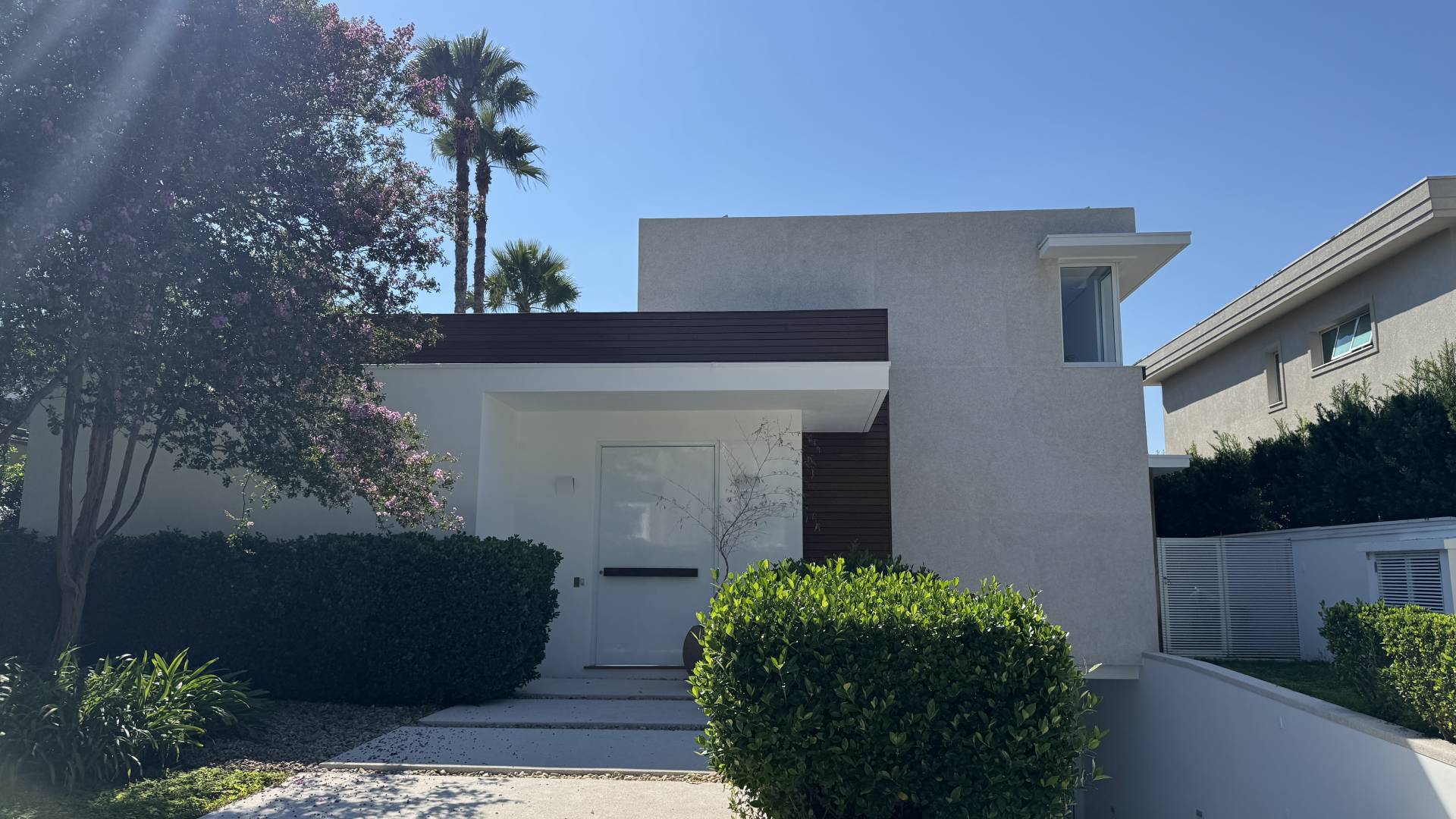 Casa mobiliada para aluguel - Oportunidade!