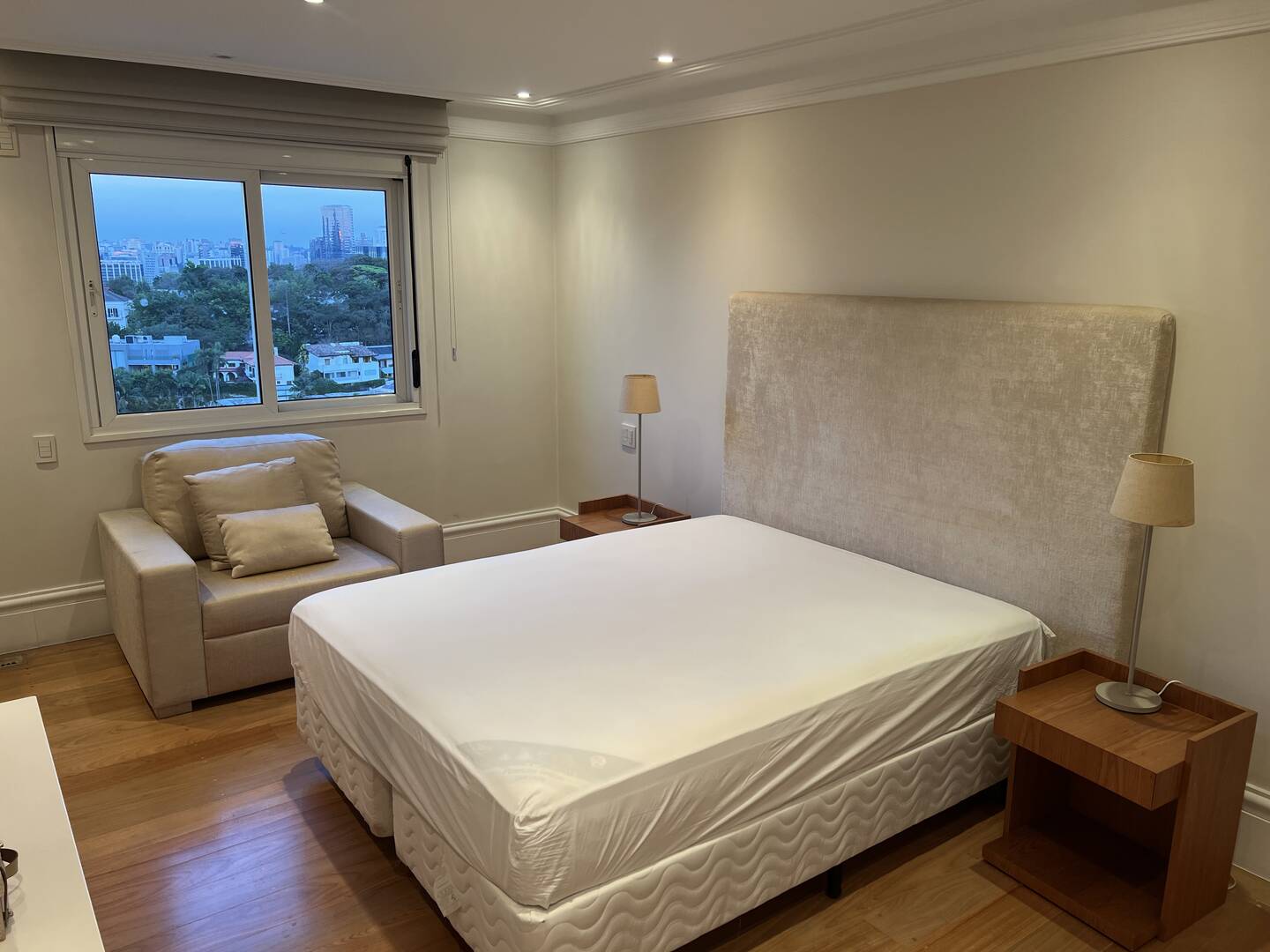Cobertura duplex à venda em São Paulo com 1.170 m², 4 suítes, piscina privativa e 10 vagas