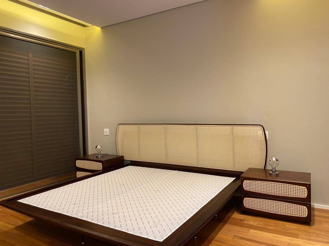 Residência Assinada por Mario Perez no Vila Solaia | 640 m², 4 Suítes e Vista Panorâmica