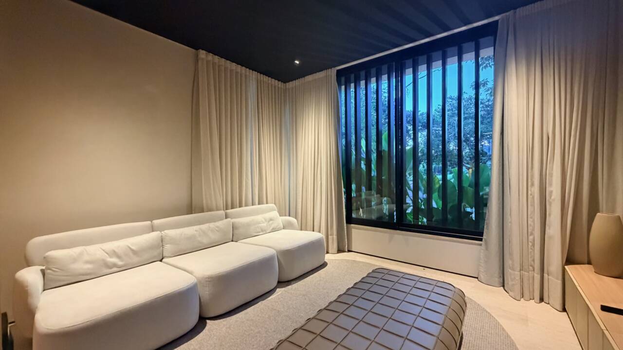 Casa com 7 suítes e vista permanente para o lago na Fazenda Boa Vista