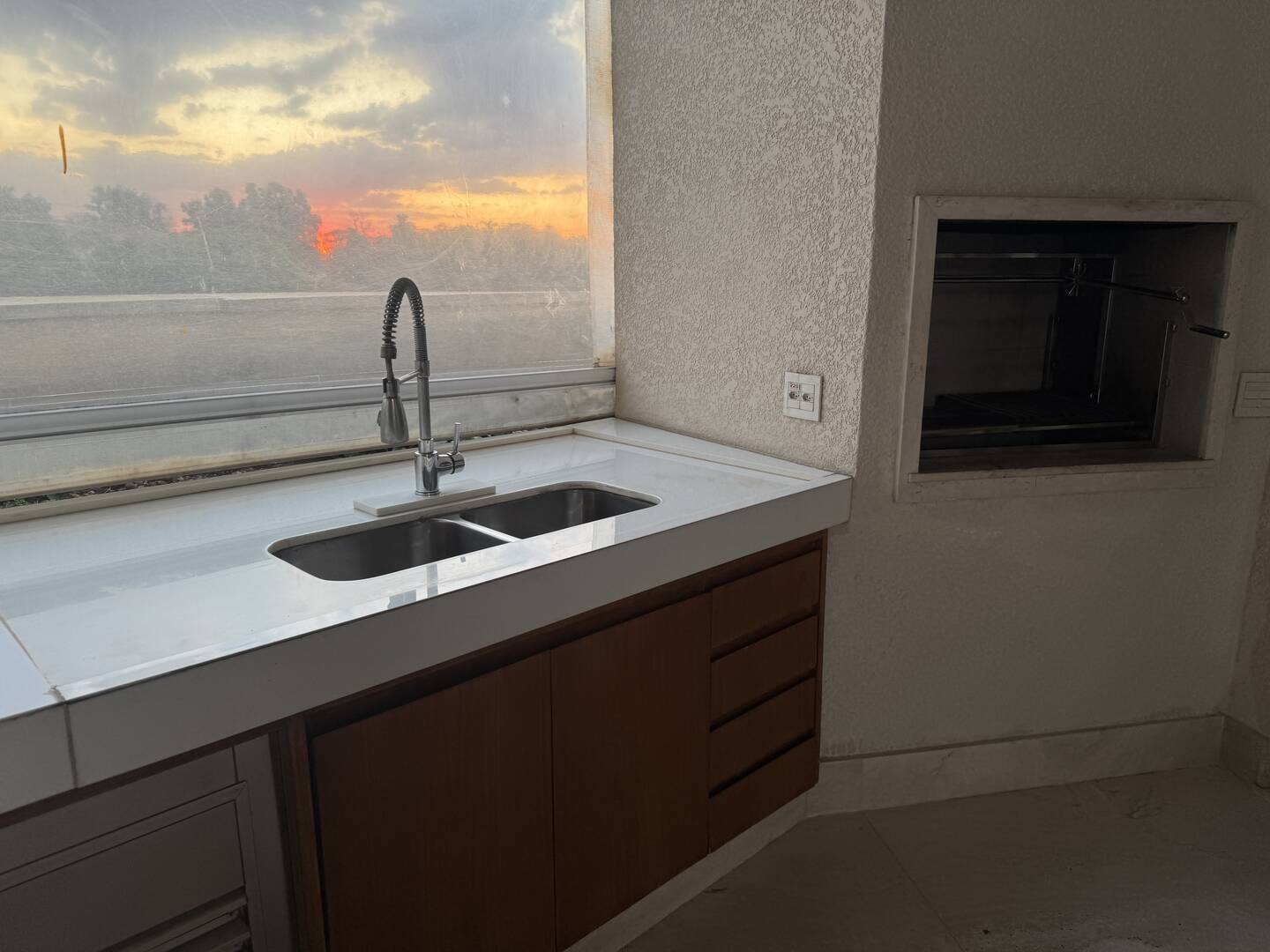 Cobertura duplex à venda em São Paulo com 1.170 m², 4 suítes, piscina privativa e 10 vagas