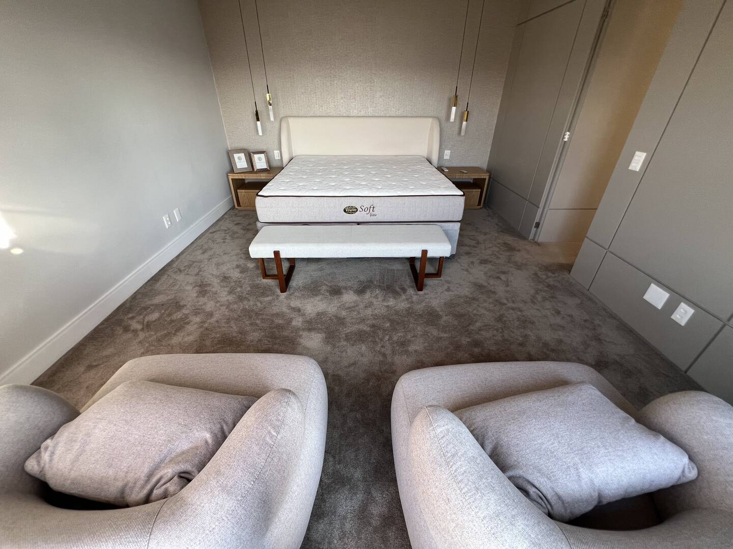 Apartamento à venda no Condomínio Oiapoque em Alphaville com 360 m², 4 suítes e 5 vagas