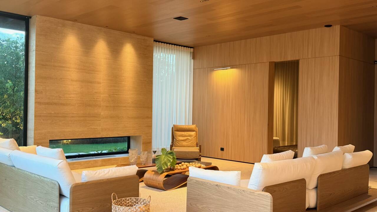 Casa com 7 suítes e vista permanente para o lago na Fazenda Boa Vista