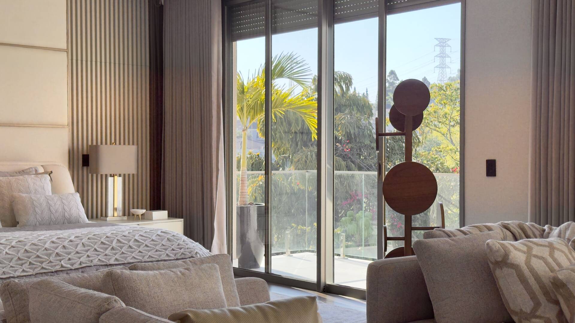 Casa à venda no Tamboré 2 com 1.800 m², 6 suítes e rooftop de 450 m²