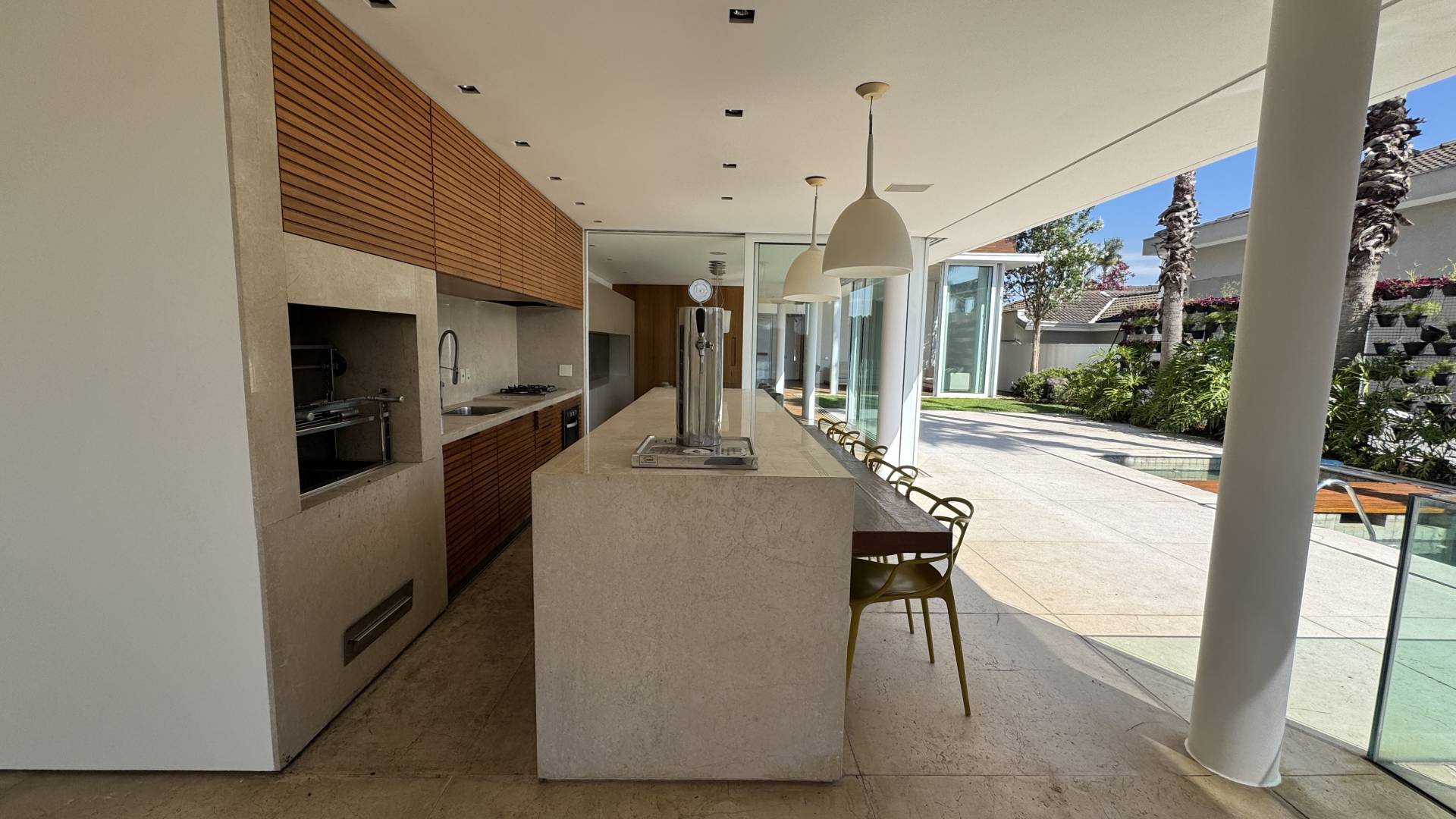 Casa mobiliada para aluguel - Oportunidade!