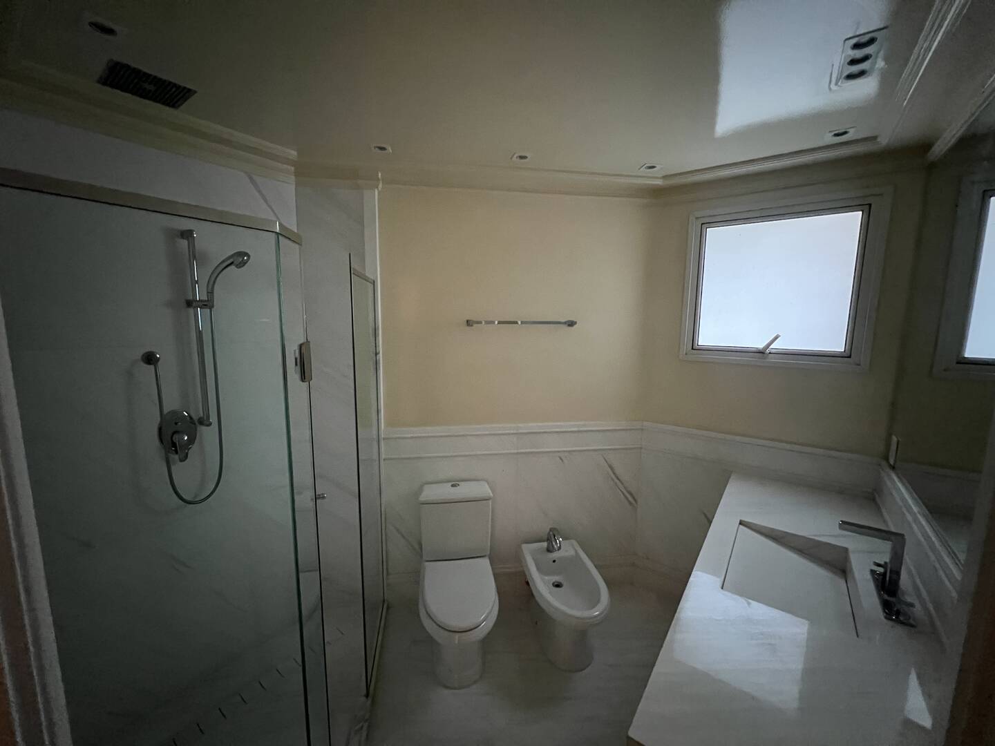 Cobertura duplex à venda em São Paulo com 1.170 m², 4 suítes, piscina privativa e 10 vagas
